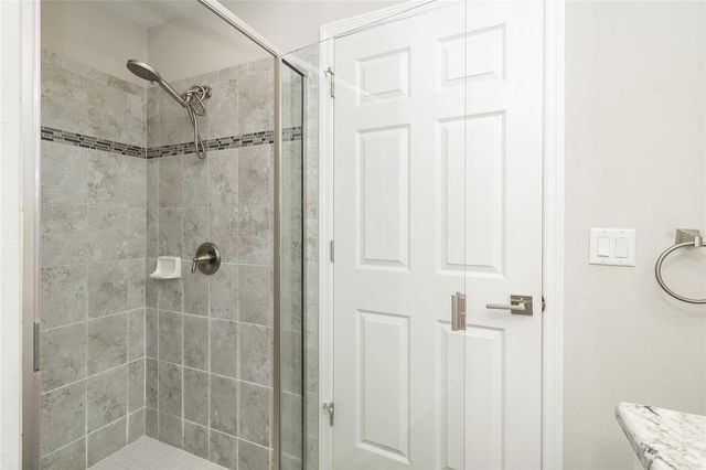 16154 MONTEREY GREENS CIRCLE, Tampa, FL 33647