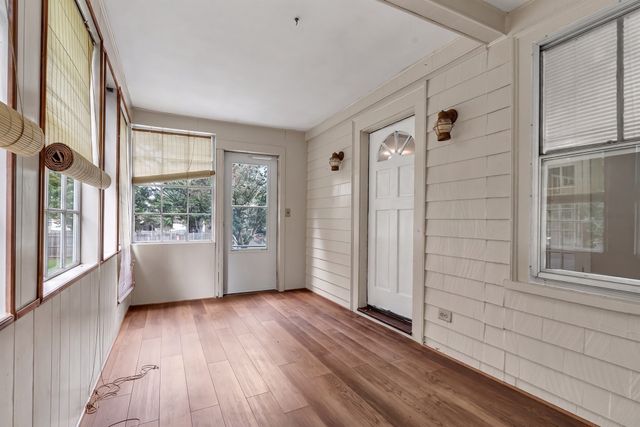 2 Clarendon St, Taunton, MA 02780