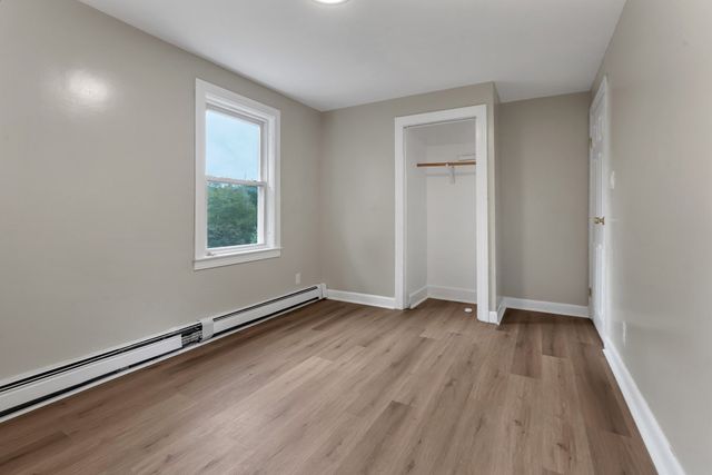 2 Clarendon St, Taunton, MA 02780