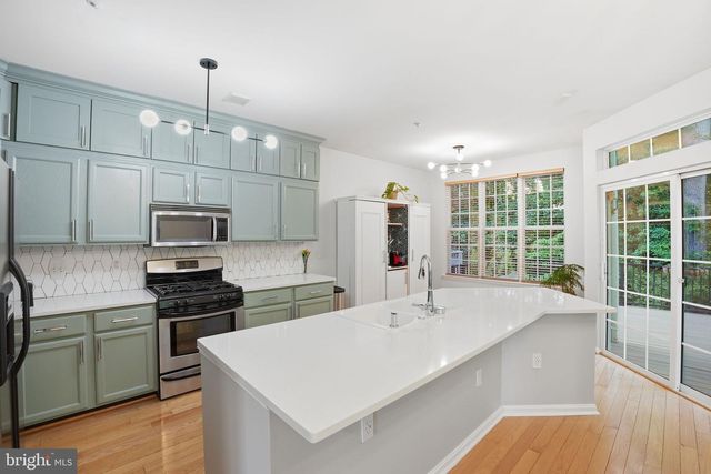 19466 CARAVAN DR, Germantown, MD 20874