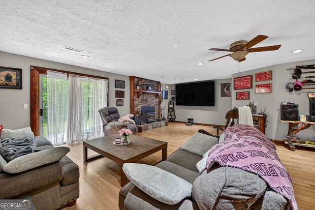 388 Jones Street 18-25, Blue Ridge, GA 30513
