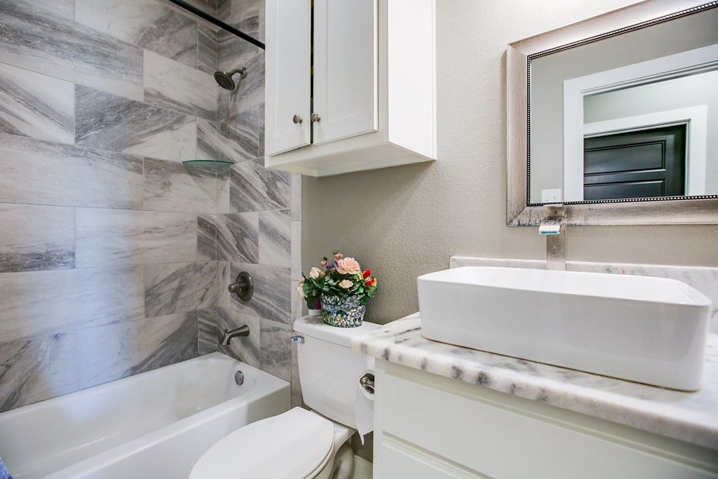Image 16 of property listing at 11176 Houston Street, Carlsbad, TX 76934