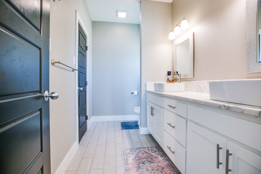 Image 17 of property listing at 11176 Houston Street, Carlsbad, TX 76934