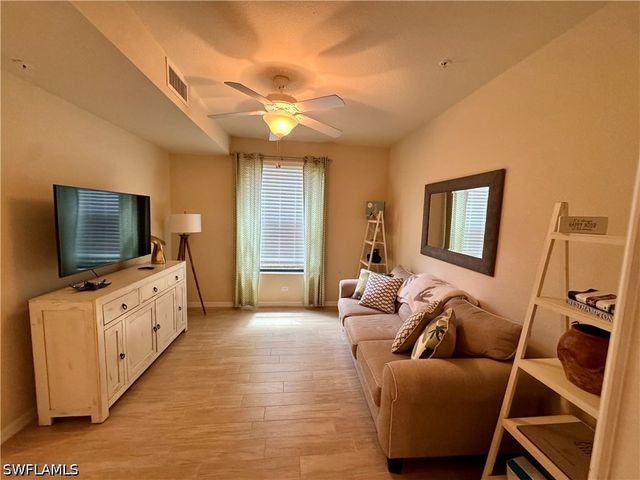 13761 Julias WAY 311, Fort Myers, FL 33919