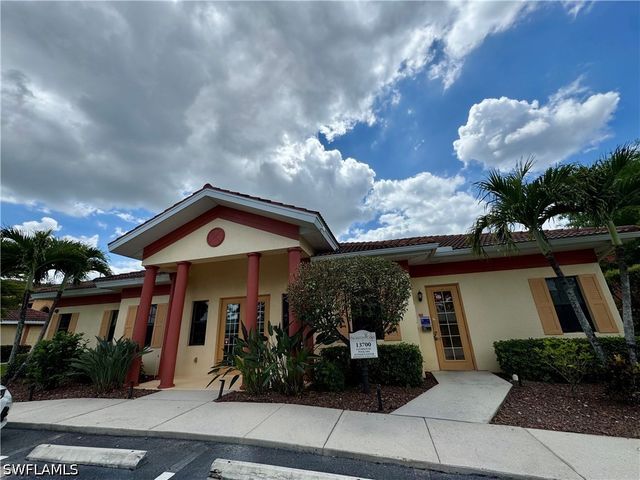 13761 Julias WAY 311, Fort Myers, FL 33919