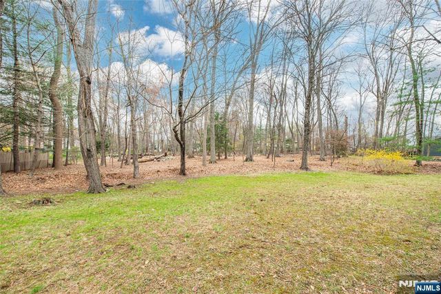 11 Summit Avenue, Montvale, NJ 07645