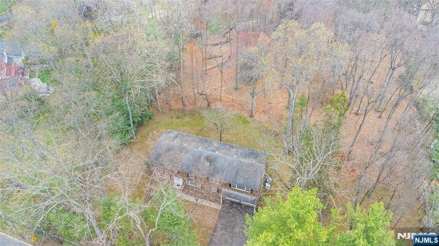 11 Summit Avenue, Montvale, NJ 07645