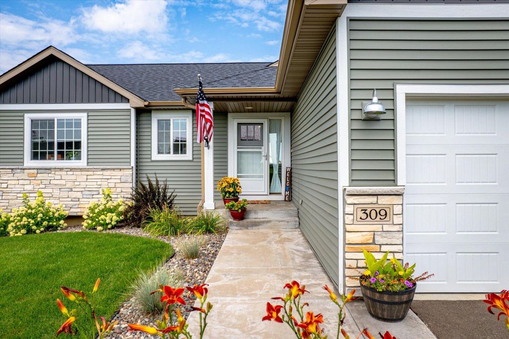 309 Walnut Lane, Somerset, WI 54025