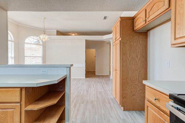 5914 88th Place, Lubbock, TX 79424