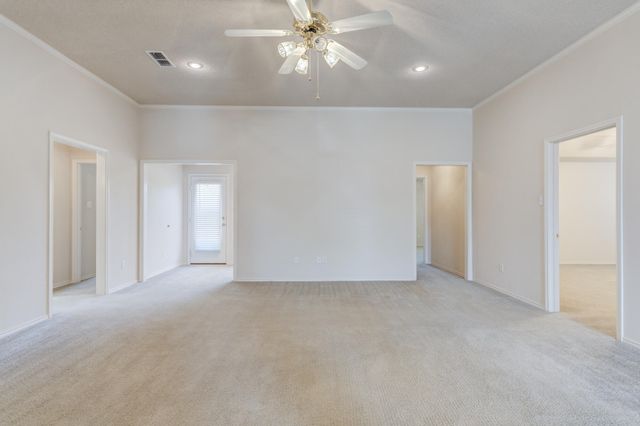 5914 88th Place, Lubbock, TX 79424