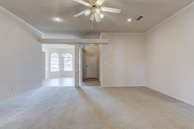 5914 88th Place, Lubbock, TX 79424