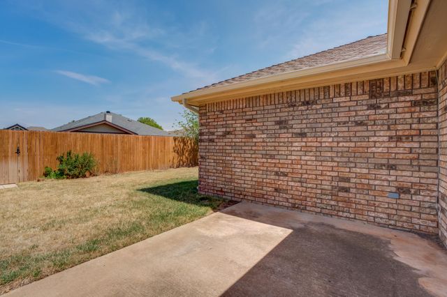 5914 88th Place, Lubbock, TX 79424