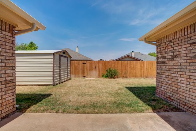 5914 88th Place, Lubbock, TX 79424
