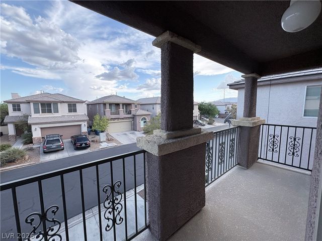 5014 Golden Antelope Way, Las Vegas, NV 89139