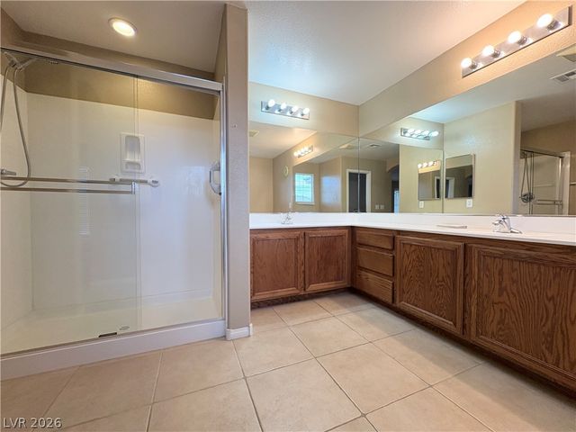 5014 Golden Antelope Way, Las Vegas, NV 89139