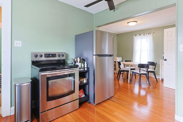 239 E Edgar Avenue, Mishawaka, IN 46545