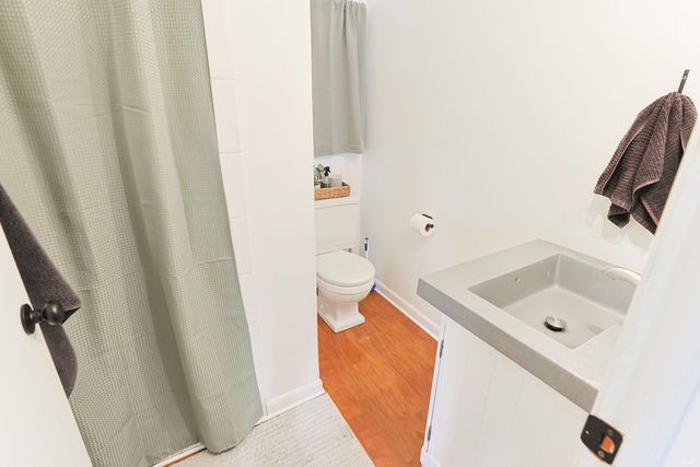 239 E Edgar Avenue, Mishawaka, IN 46545