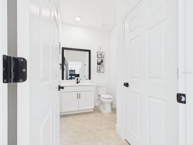 5611 SW 72ND COURT, Ocala, FL 34474