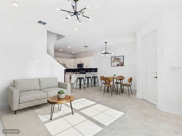 5611 SW 72ND COURT, Ocala, FL 34474