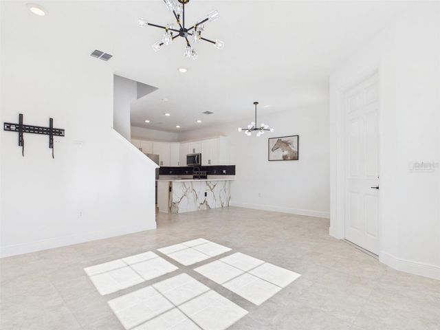 5611 SW 72ND COURT, Ocala, FL 34474