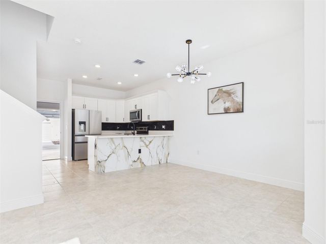 5611 SW 72ND COURT, Ocala, FL 34474