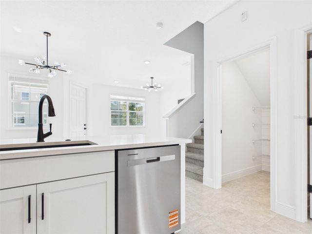 5611 SW 72ND COURT, Ocala, FL 34474