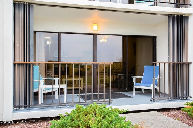 711 S Lumina Avenue 103, Wrightsville Beach, NC 28480