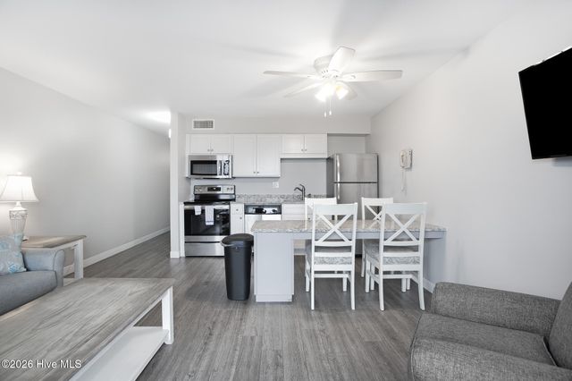 711 S Lumina Avenue 103, Wrightsville Beach, NC 28480
