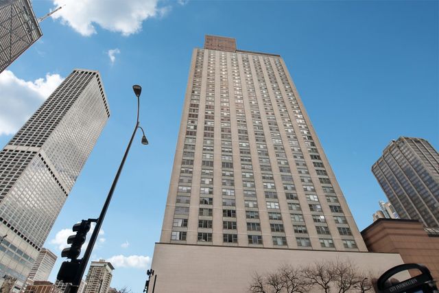 777 N Michigan Avenue 2906, Chicago, IL 60611