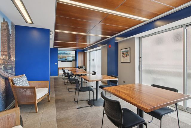 777 N Michigan Avenue 2906, Chicago, IL 60611