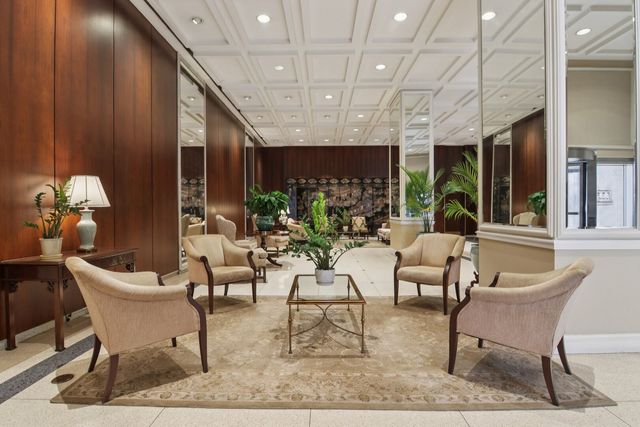 777 N Michigan Avenue 2906, Chicago, IL 60611