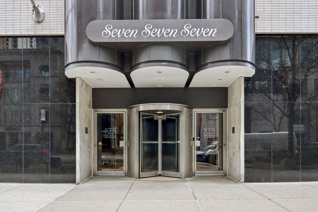 777 N Michigan Avenue 2906, Chicago, IL 60611