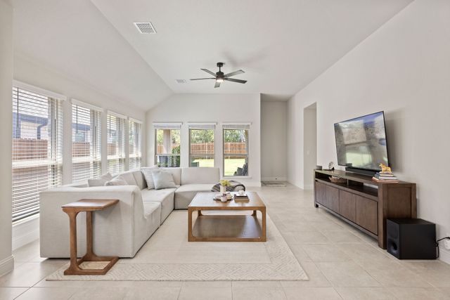 9105 Desert Flora Drive, Fort Worth, TX 76131