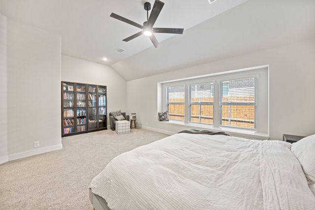 9105 Desert Flora Drive, Fort Worth, TX 76131