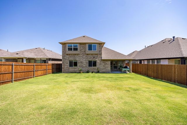 9105 Desert Flora Drive, Fort Worth, TX 76131