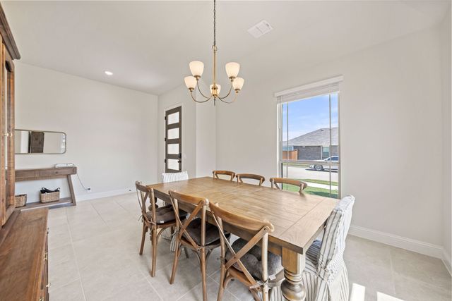 9105 Desert Flora Drive, Fort Worth, TX 76131