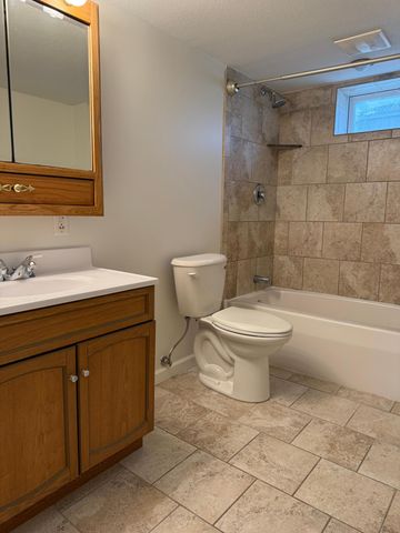 416 14th Avenue NE, Rochester, MN 55906