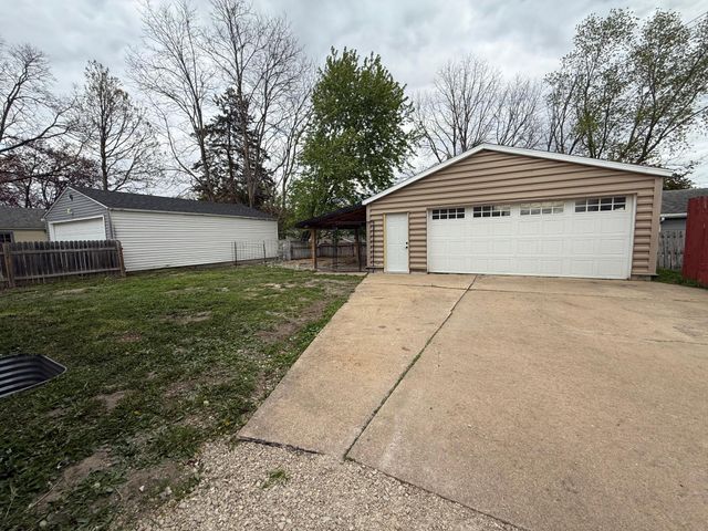 416 14th Avenue NE, Rochester, MN 55906