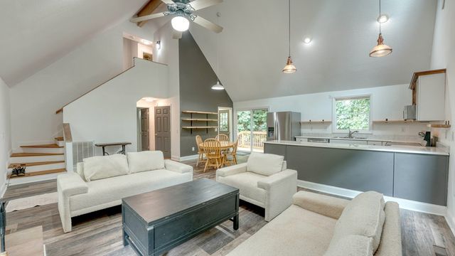 4107 Twiggs Drive, Hiawassee, GA 30546
