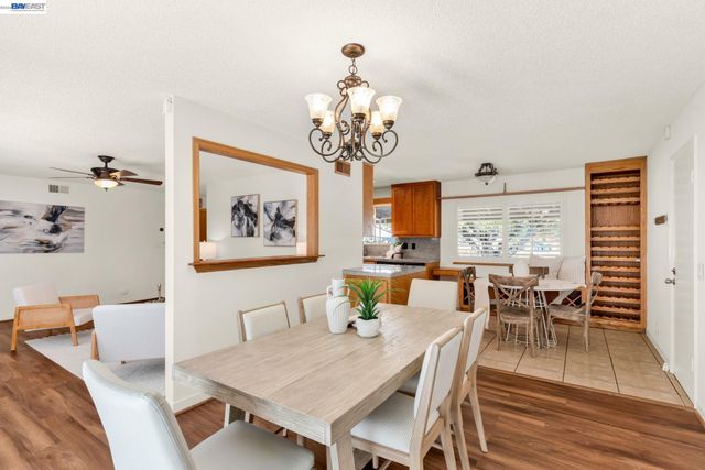 9459 Broadmoor Dr, San Ramon, CA 94583