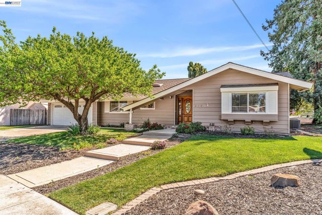 9459 Broadmoor Dr, San Ramon, CA 94583