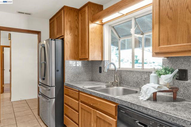 9459 Broadmoor Dr, San Ramon, CA 94583