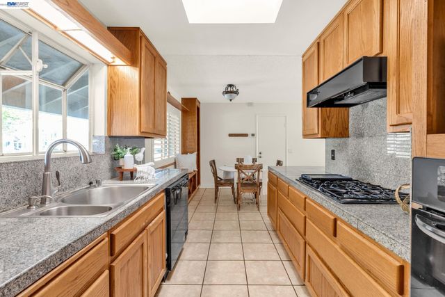 9459 Broadmoor Dr, San Ramon, CA 94583