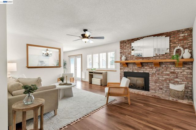 9459 Broadmoor Dr, San Ramon, CA 94583