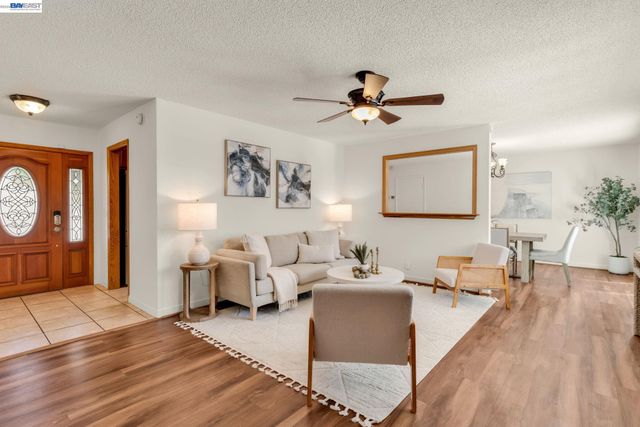 9459 Broadmoor Dr, San Ramon, CA 94583