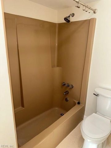 1925 Benefit RD, Chesapeake, VA 23322