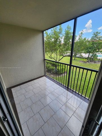 12651 SW 16th Ct 211B, Pembroke Pines, FL 33027