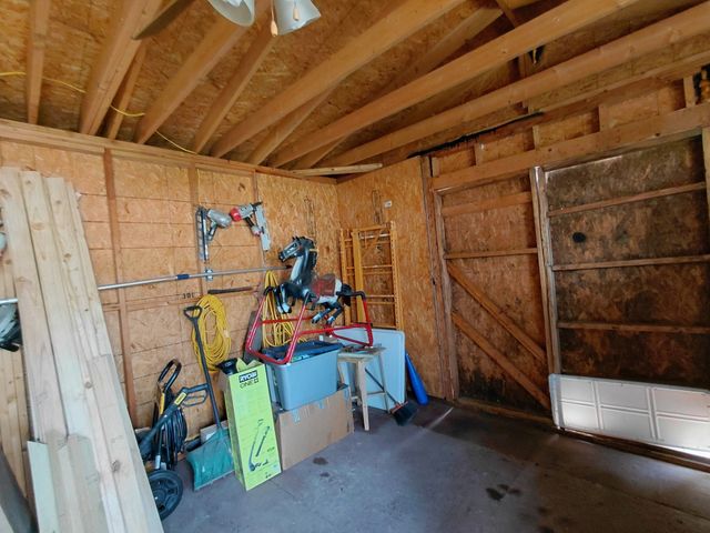 6141 County Road 593, Nevada, TX 75173