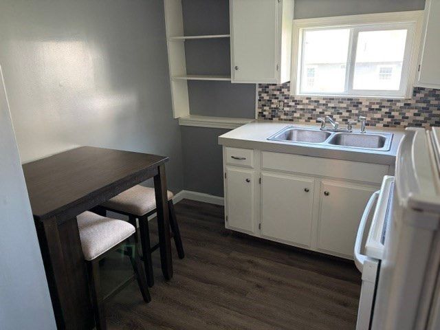 85 Kalmar St, Worcester, MA 01606