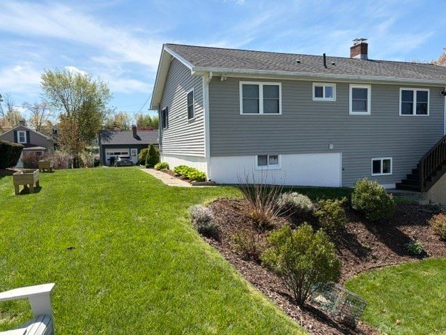 85 Kalmar St, Worcester, MA 01606